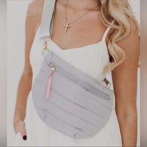 🩶NEW Quilted Belt Bag/Fanny Pack-Grey